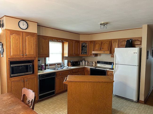 Image of 631 Golfview Ter