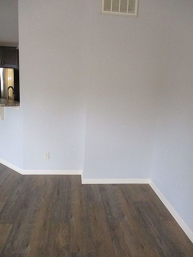 Image of 2305 Park De Ville Pl