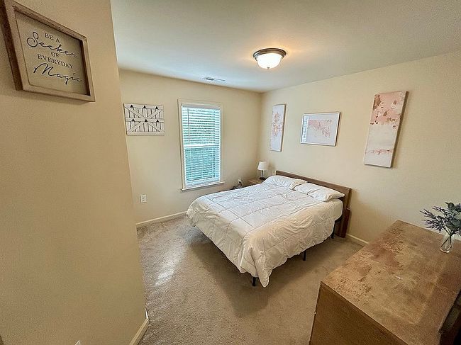 Photo of 425 Sullivan Loop Rd, Midway Park, NC