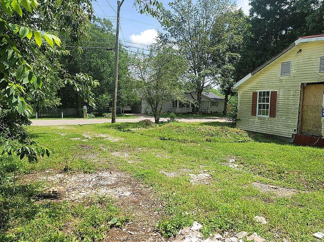 Additional photo 2 of property located at 206 Fairview Ave