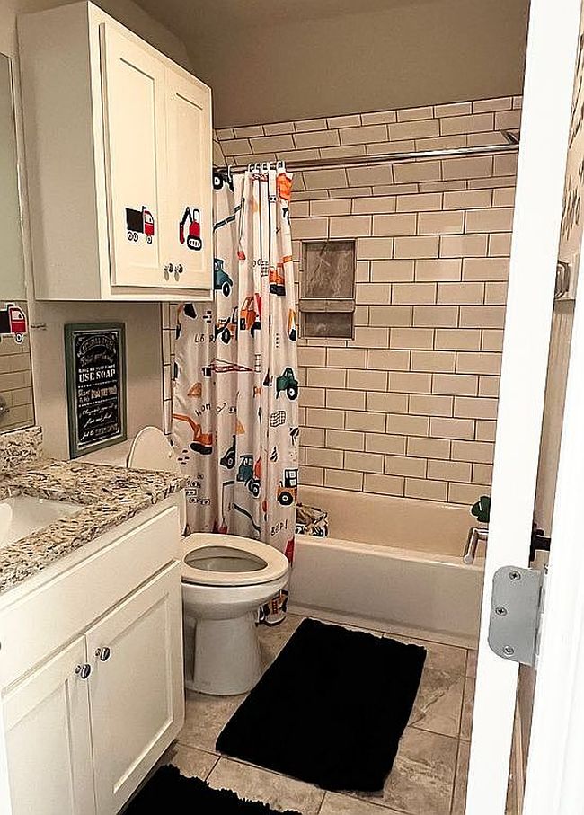 Additional photo 3 of property located at 1969 Timber Dale Dr