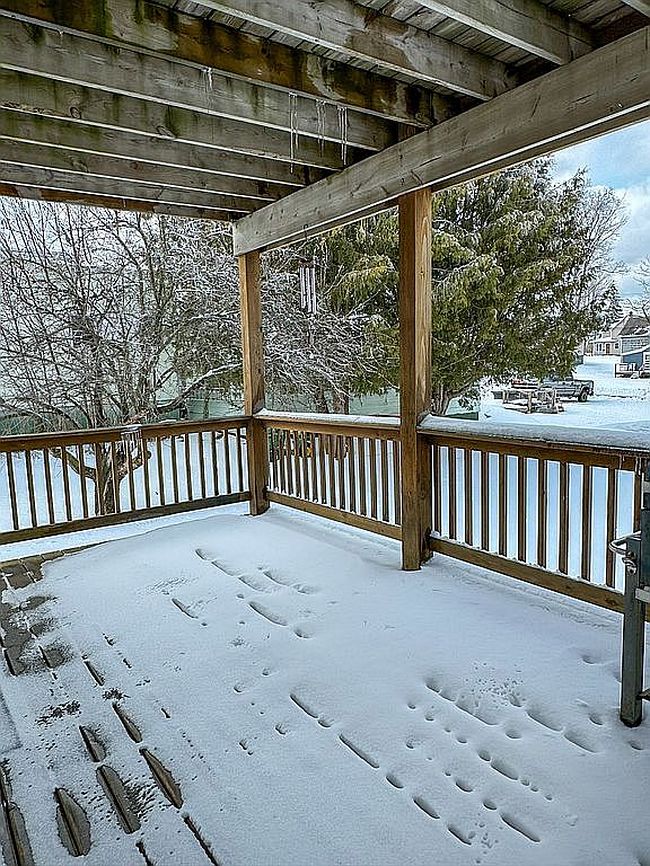 Photo of 908 Erie Ave, Crystal Falls, MI