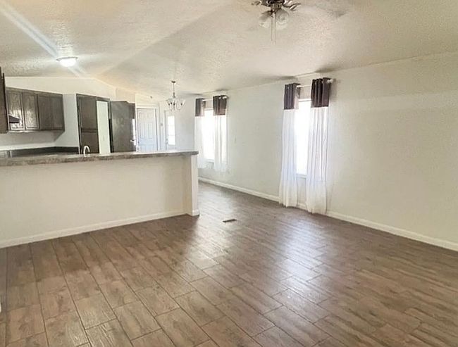 Additional photo 2 of property located at 1751 W Hadley Ave Trailer 56