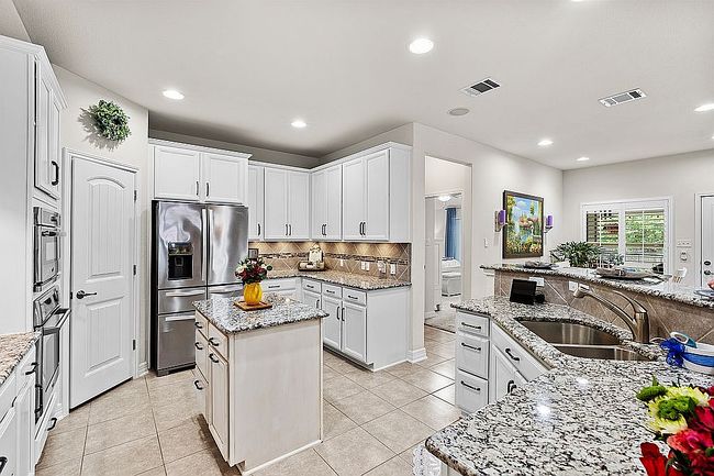 Additional photo 2 of property located at 205 Sugar Crk