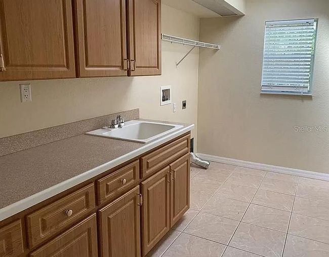 Image of 13381 Sw Pembroke Cir N