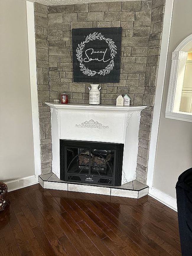 2090 Highway 379, Russell Springs, KY