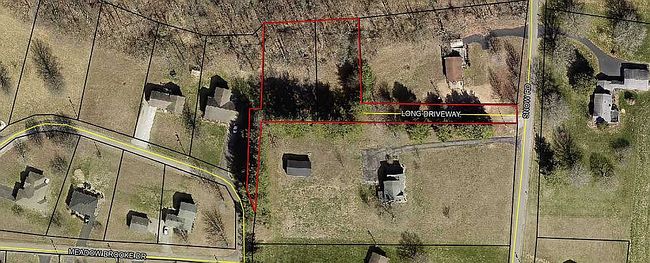 Photo of 1109 Snow Rd, Russell Springs, KY