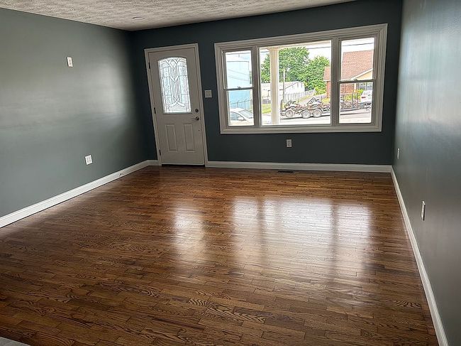 Photo of 201 Commercial Ave, Springfield, KY