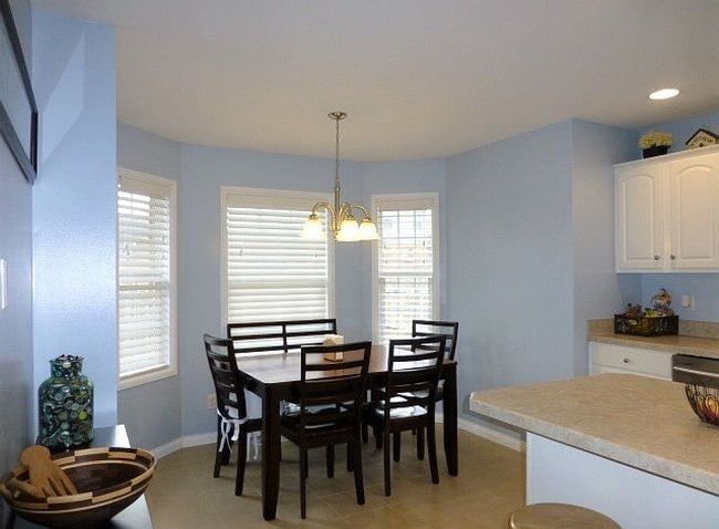 Photo of 6977 Bittersweet Cir, Newburgh, IN
