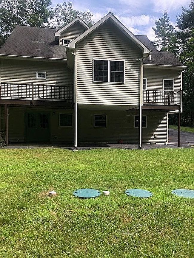 Photo of Fawn Ridge Dr, Hawley, PA
