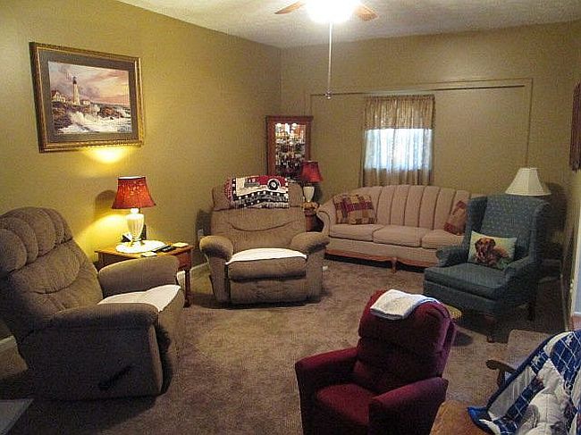 Photo of 1086 Princeton Rd, Madisonville, KY