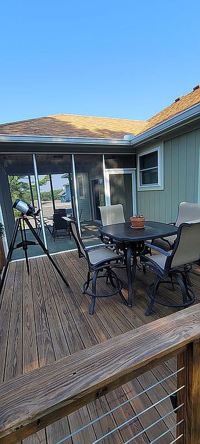 Photo of 311 Summerset Dr, Weston, MO