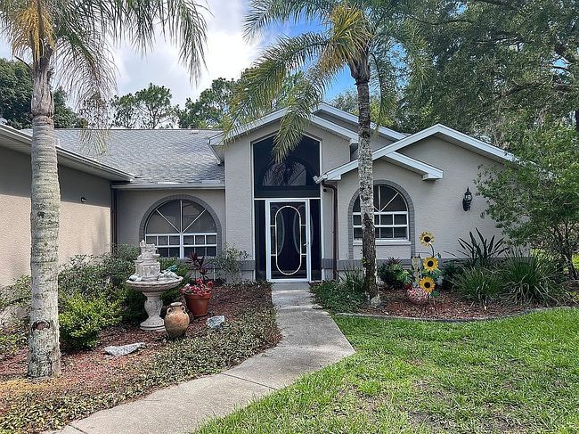 Photo of 31 Cypress Blvd E, Homosassa, FL