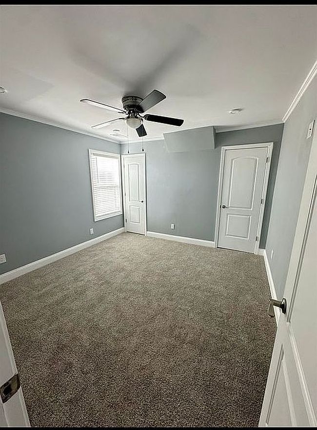 Photo of 1005 Crowne Loop, Newbern, TN