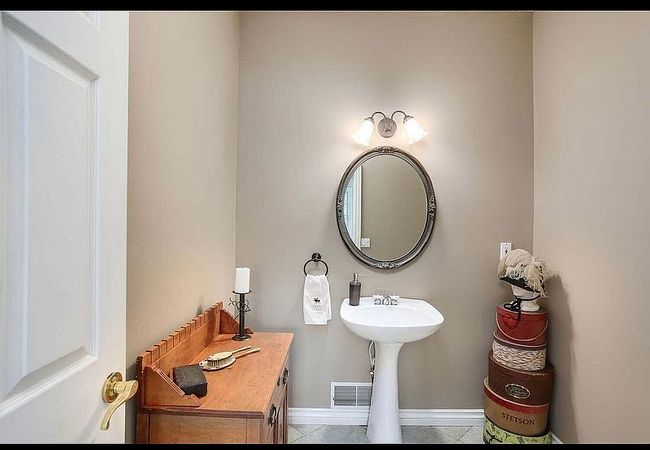 Photo of 3443 Grey Tower Rd, Jackson, MI