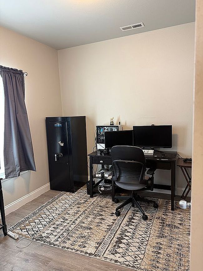 Image of 709 E Lasalle Dr
