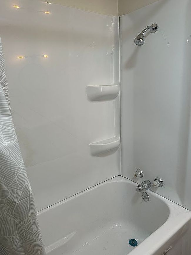 Image of 154 N Walnut St