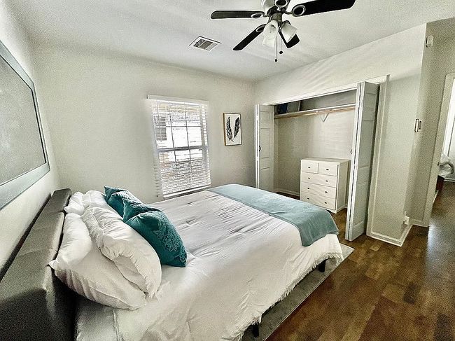 Photo of 2432 Saint Anthony St, New Orleans, LA
