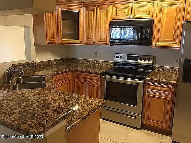 Photo of 7667 N Wickham Rd Apt 522, Melbourne, FL