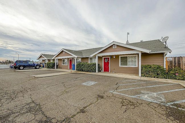 Preview of property located at 1784 Collyer Dr