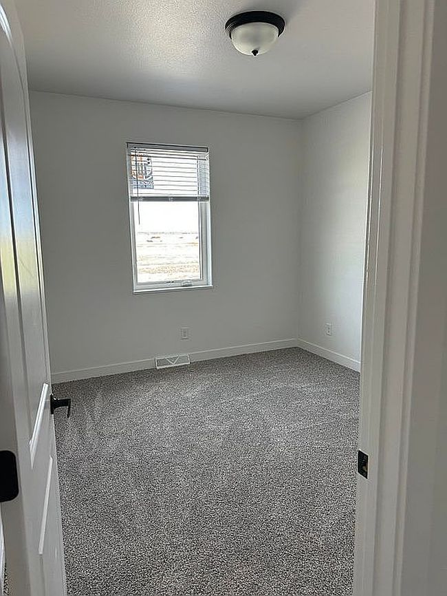 Photo of 1512 T St, Bridgeport, NE
