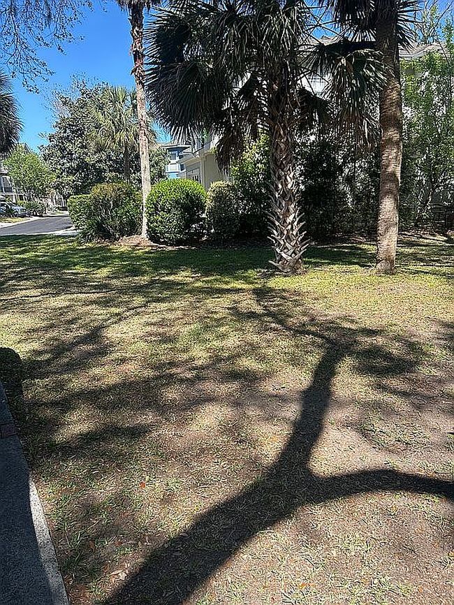 Image of 12 Bermuda Pointe Cir