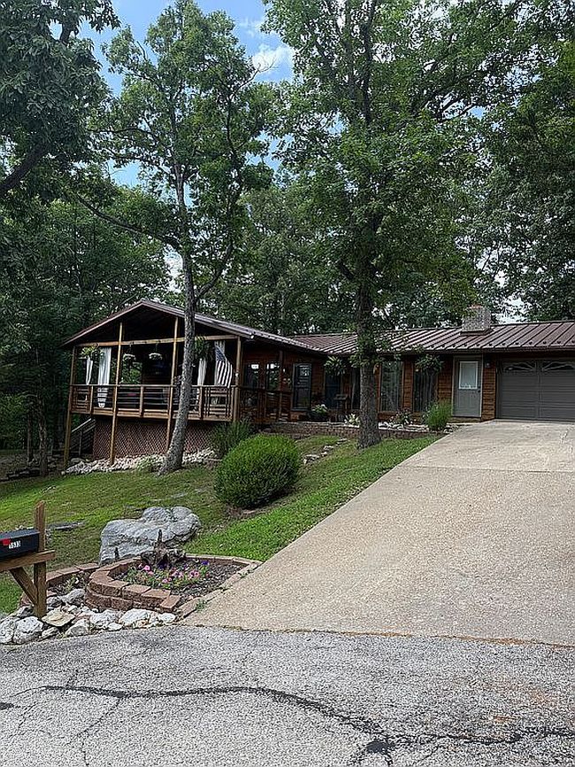 Photo of 1533 Eastview Dr