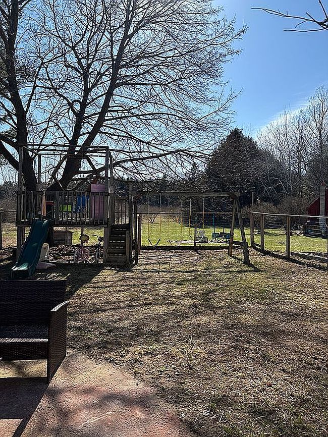 Image of 371 N Stiles Rd