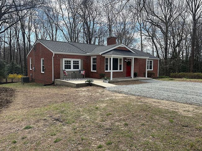 Image of 500 Sharon Rd