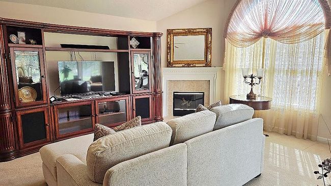 Photo of 1119 Deerbrook Trl, Greenwood, IN
