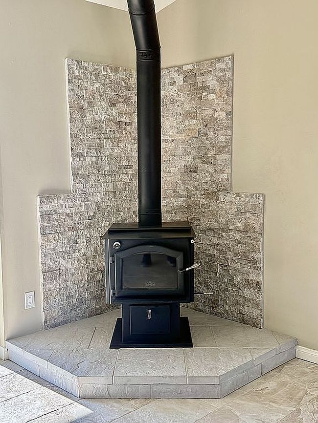 Photo of 5021 Chelsea St, Phelan, CA