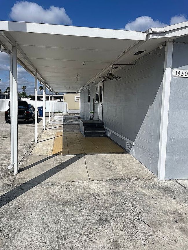 1430 Sw 129th Ct, Miami, FL