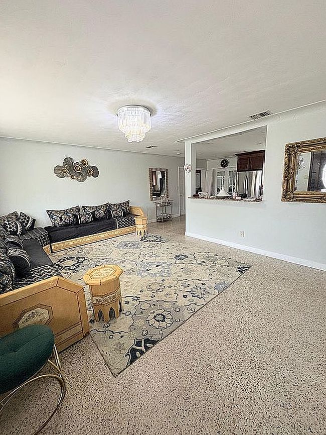 Preview of property located at 4337 15th Ave N