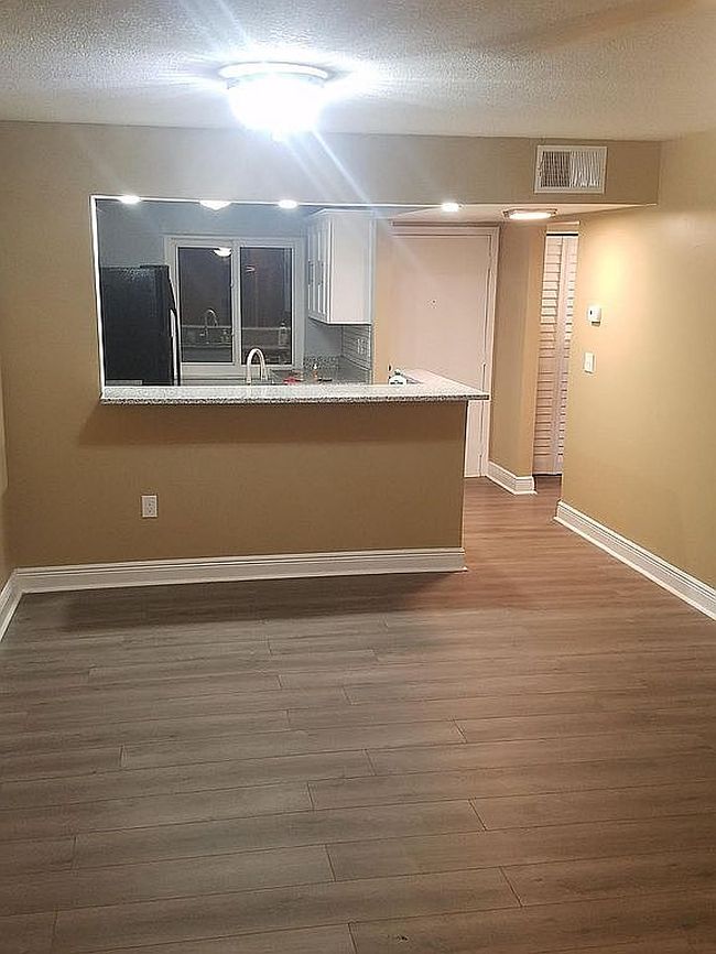 Image of 2209 Belleair Rd Apt C3
