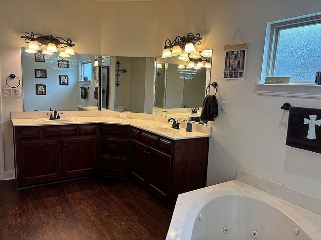 Additional photo 1 of property located at 600 Kaleas Way Cv