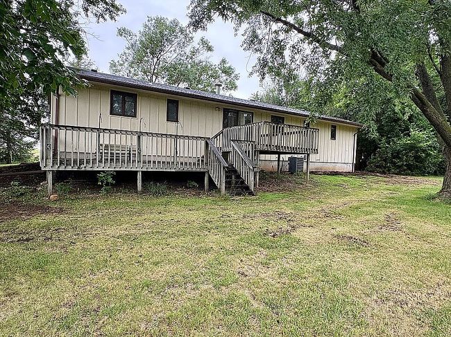 Photo of 1024 S West Rd, Newton, KS