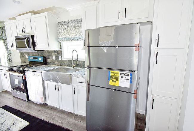 Photo of 108 Colonial Vlg, Somersworth, NH
