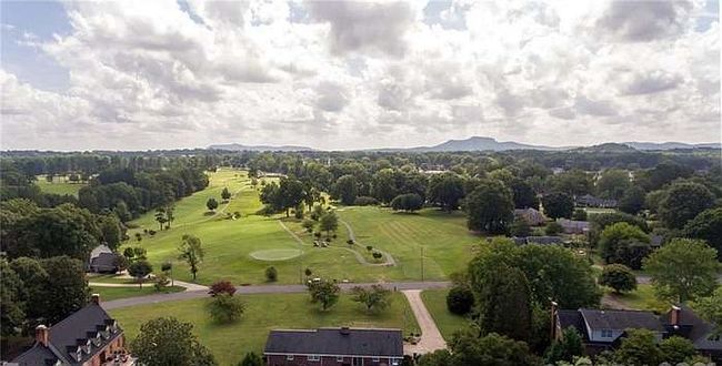 Image of 309 N Roxford Rd