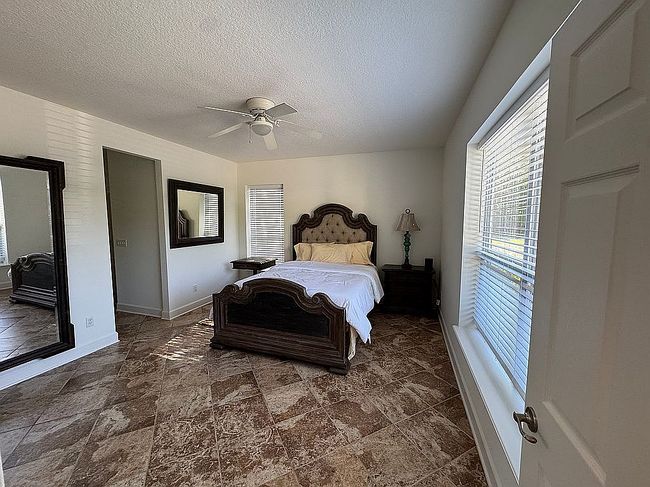Preview of property located at 159 Old Starke Rd