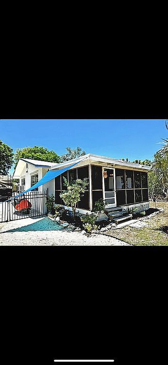 Photo of 30375 Oleander Blvd, Big Pine Key, FL