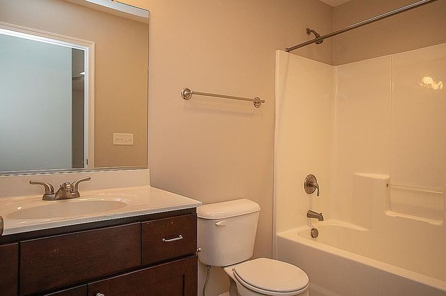 Photo of 93 Lake Pointe Ct, Pamplin, VA
