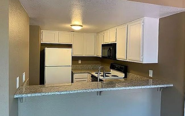 Preview of property located at 6250 W Flamingo Rd Apt 153
