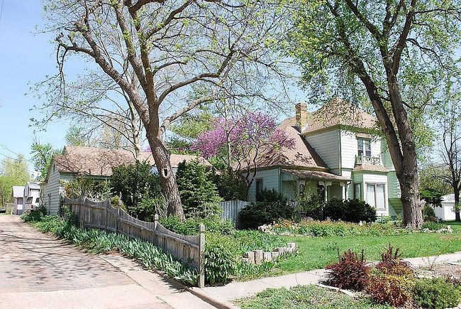 Photo of 401 W 3rd Ave, Saint John, KS