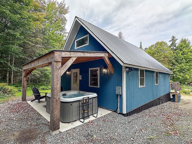 Photo of 3963 State Route 242, Jay, VT