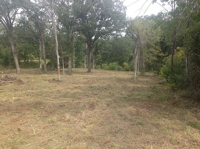 Image of Lone Oak Ln