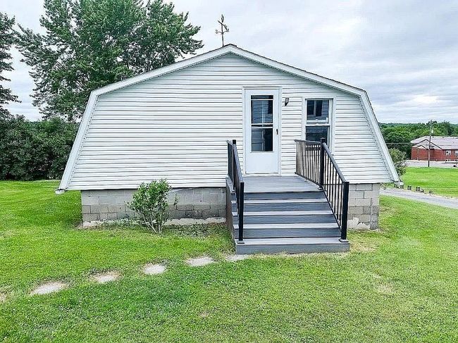 Image of 200 Church St
