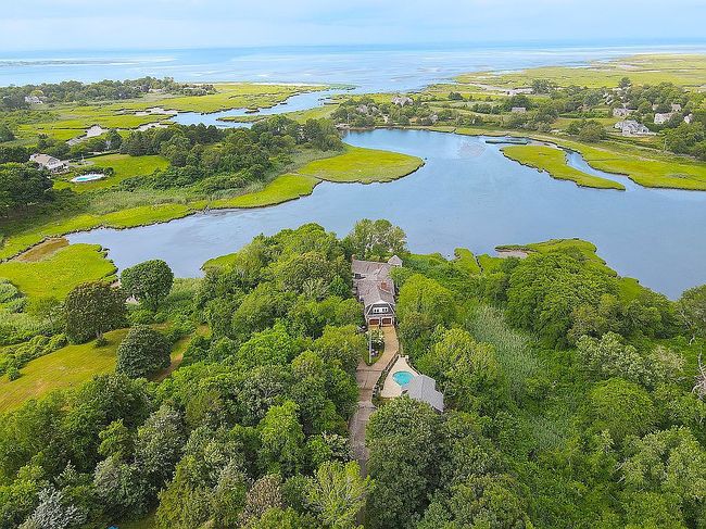 Photo of 4390 Main Street, Cummaquid, MA