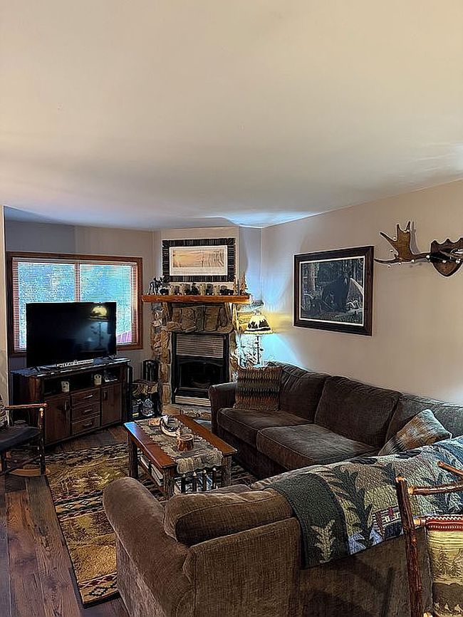 Photo of 26 Rocky Point Cir Apt G4, Inlet, NY