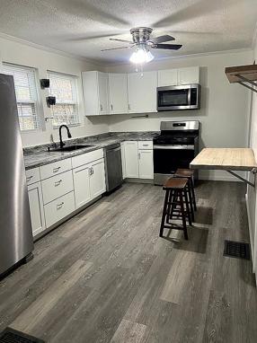 Image of 1244 W Vine St