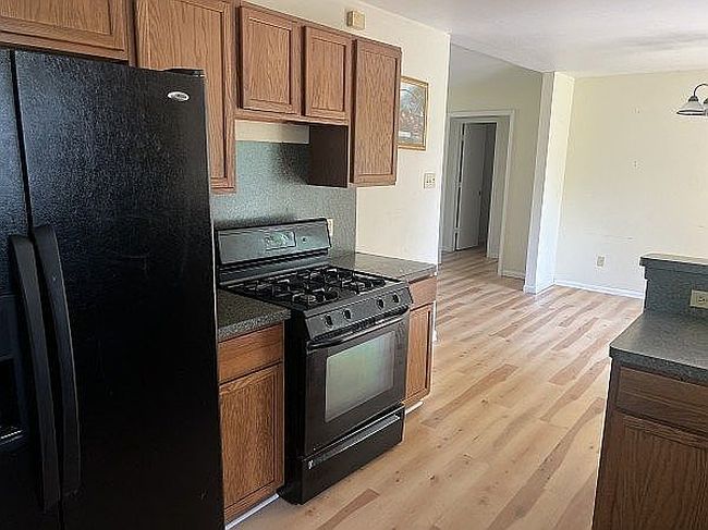 Photo of 105 W 13th Ave, Corsicana, TX
